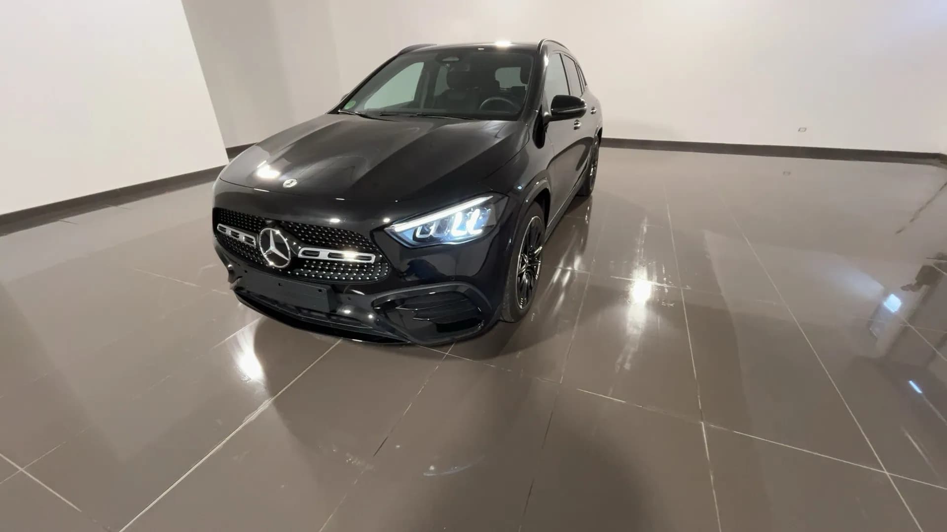 marca_Classe_GLA_200_d_AMG_Advanced_Plus_auto_h1c06w4polu0b9oey8qc_1736324577783