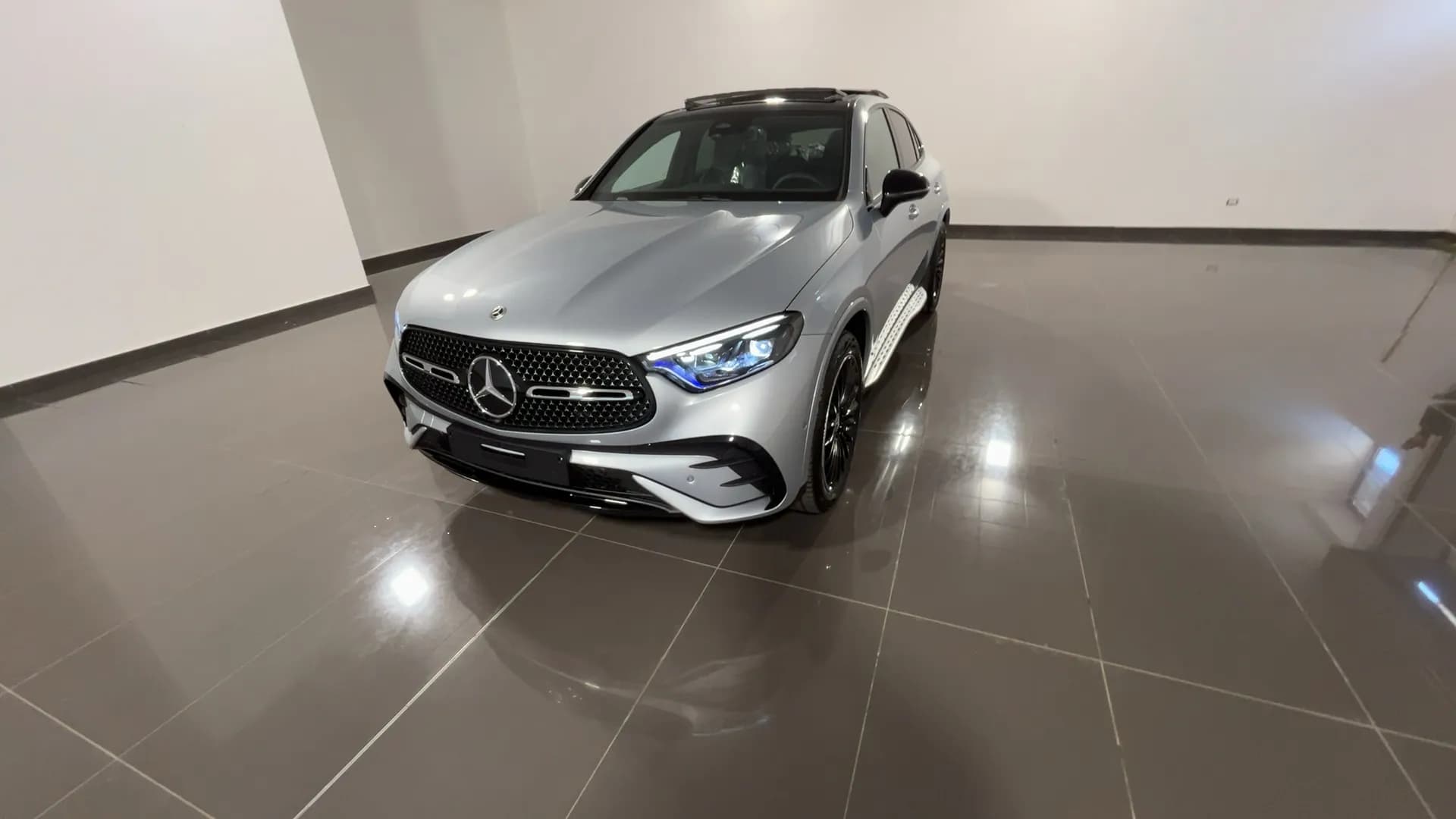 marca_GLC_Coupe_220_d_AMG_Line_Advanced_4matic_itknlltg6b1qxm5n38if_1752580208446